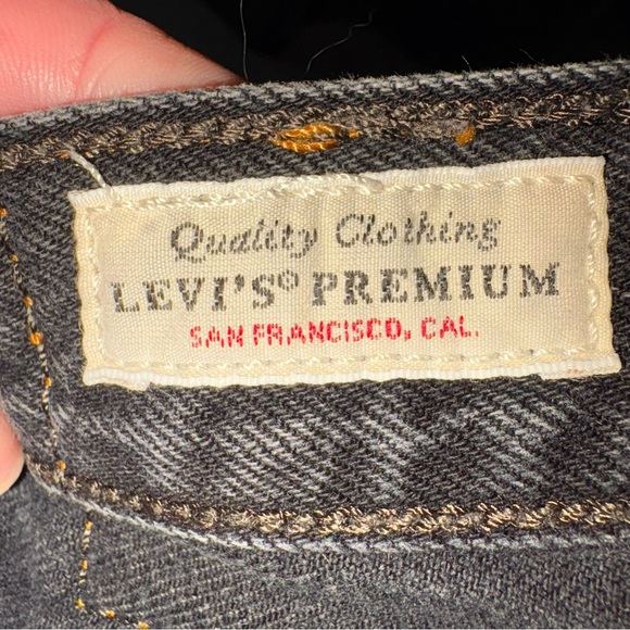 Levi's 501 Vintage Black Distressed Denim Shorts - Picture 8 of 13